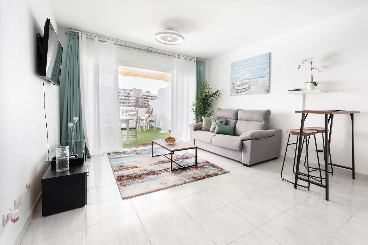 Paradise Beach Sea View Apartment Costa Adeje 0*,  İspanya
